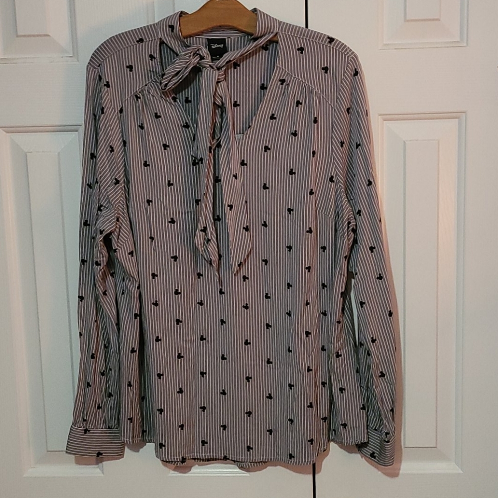 Torrid Disney sz 0 stripe mickey mouse blouse